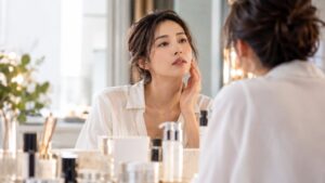 ノーブル合同会社、顔の悩みに関する調査結果を発表　30代以降はたるみが急増
