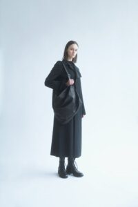 discord Yohji Yamamotoが新型バッグを10月16日より展開へ
