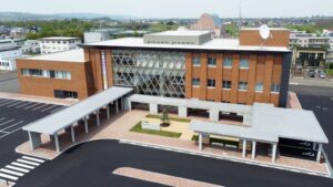 Gcomホールディングス、北海道3自治体の有志議員とまちだんの取り組みを開始
