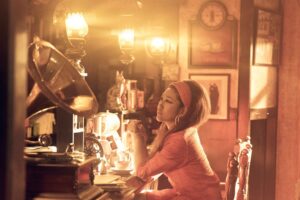 WOWOWでJUJUと松任谷正隆のコラボライブ特集が12月から2カ月連続放送・配信へ