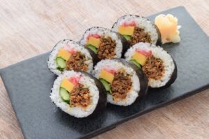 古市庵プラス、いい肉の日に向け太巻 牛しぐれと青森県産ごぼうを期間限定発売へ