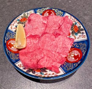 RIPPLEが川崎市登戸に焼肉ホルモン よし川 登戸・向ヶ丘遊園店をオープン