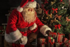ロイヤルパークホテルがクリスマスイベント開催へ 最上階ディナーや宿泊プランも