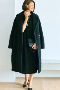 ミモレストアがj.と松井陽子さんコラボの別注モヘアシャギーコートを発売へ