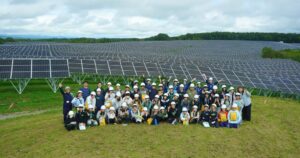 Looop、北海道中標津町立丸山小学校で新入社員企画の発電教室を開催