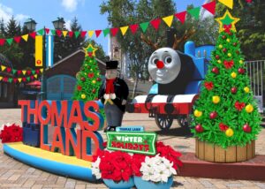 富士急ハイランド、赤鼻のトーマスが初登場するクリスマスイベントを11月2日から開催