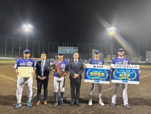 徳島インディゴソックスが四国IL年間総合優勝 トリドール杯