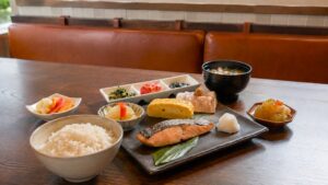 ノゾホテルが富良野・北海道の旬を味わう朝食セットを10月26日から限定提供へ