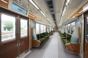 阪急電鉄、全線で中吊広告を終了へ　2027年4月4日の営業終了をもって