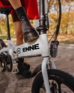 ENNE、ペダル付き特定原付ENNE ZEROの第3次先行予約を実施中
