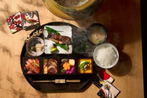 任天堂旧本社社屋の丸福樓が朝食を一新 花札モチーフの和食御膳を提供へ