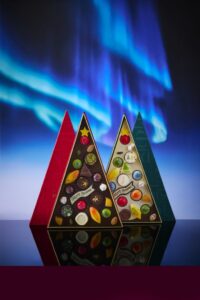 ショコラティエ パレドオールがクリスマスツリーショコラを11月1日より早期予約開始