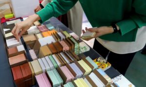 大好評のセレクトメモワークショップ！親子で楽しむリング製本体験～11/14・15 の２日間限定ワークショップ開催～