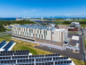 「ブロードバンドタワーと石狩市の100％再エネデータセンターサービスの再販に関する業務提携」のお知らせ