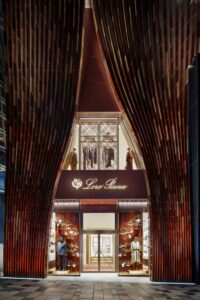 【ロロ・ピアーナ】 東京・表参道に新旗艦店をオープン