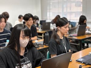 地方から世界へ挑戦するアニメスタジオと学生が交流「地方から世界へ」自分のスキルを活かす未来を考える