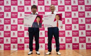 楽天モバイルが栃木でイベント開催 U字工事が1日店長就任