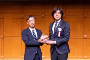 ムービーズのエリック・ウェイCEO、EOY 2026 Japan地区賞を受賞