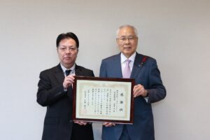 アールアンドイーが北広島市に企業版ふるさと納税で200万円を寄附 子ども施策に活用へ