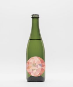 福島の酒蔵 haccoba、福島の桃とスパイスのお酒「#ももスパ」を発売！福島最大級の音楽フェス「LIVE AZUMA」で生まれたユニット「福テレ×みちのくスパイス研究所」とコラボレーション！