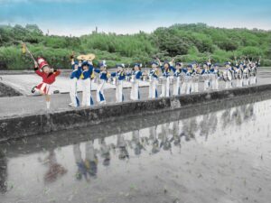 写真家浅田政志が中井町と箱根町を撮影へ　神奈川県民ホールの出張企画