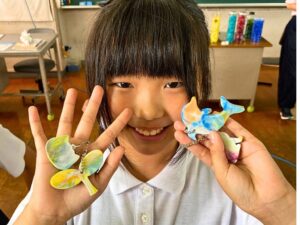 NPO法人唐津Farm&Foodが玉島小学校でアップサイクルワークショップを実施
