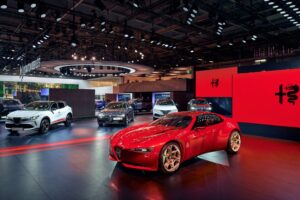 ALCANTARA(R)、パリ・モーターショー2026でルノー、オペル、アルファ ロメオ、ピニンファリーナデザインとのプロジェクトを発表