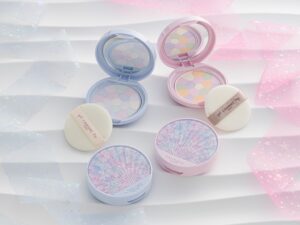 【キャンメイク】「～Abloom～シリーズ」今年の限定デザインは“シェル”(ハート)キャンメイクオリジナル柄の「シェル調パッケージ」2種を2026年10月下旬より数量限定発売！