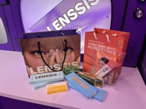 CELORABYがLENSSISの聖水ポップアップでコラボプロモーション開催へ