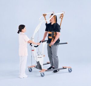 免荷式歩行器FLOVE(仮称)を大阪刀根山医療センターと共同開発