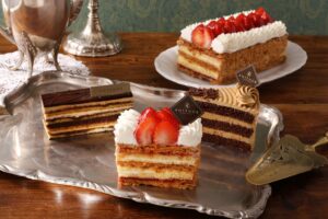アンテノールが伝統的なクラシックケーキ3種を11月1日から1ヶ月間限定で販売へ