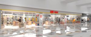 エービーシー・マート、ららぽーと新三郷店を10月23日にリニューアルへ