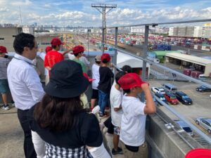 日本パレットレンタルが子ども参観日開催 東京貨物ターミナル駅の見学も