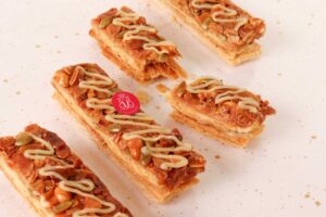 バイカルと京都産業大学の限定コラボ第２弾京まろパイを11月1日から販売へ