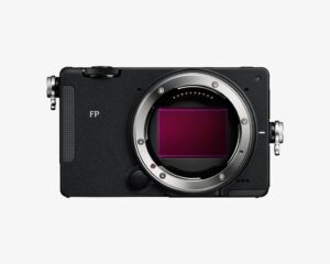 シグマが小型フルサイズカメラSigma FP2を発表 2026年11月11日発売へ
