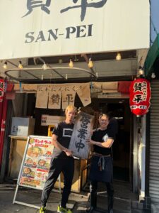 UNCHIの人類みな麺類がらーめん賛平と初コラボ、10月24日から4日間限定開催へ