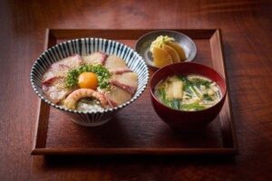 伊勢丹新宿店で笠原将弘氏考案のユーグレナ育ち御膳を2026年11月より限定提供へ