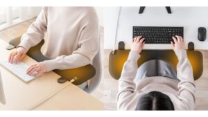 サンワサプライ、ヒーター内蔵リストレスト100-TOK008HTBKを発売