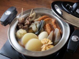 万年がVelona調圧鍋を提案 煮崩れを防ぎ調理途中にふたが開けられる鍋