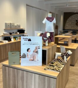 Riz、REC COFFEE アイランドシティ照葉店で10月31日から商品展示へ