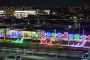京王よみうりランド駅でイルミネーション装飾を実施へ 特急の臨時停車も
