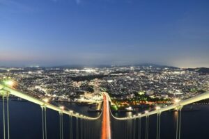 神戸観光局、明石海峡大橋の夜間塔頂ツアーや北区の里山体験バスツアーを販売へ