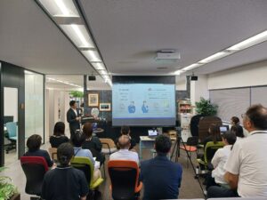 Blue Industriesがオーエス社で社員向けがん検診セミナーを開催