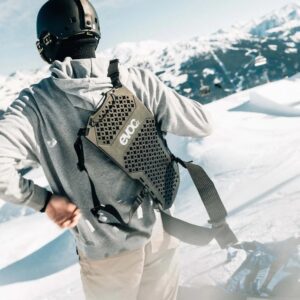 EVOC、背中用プロテクターTORSO PROTECTOR BACKを発売へ