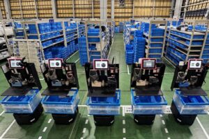 日本通運の沼津物流センターでラピュタPA-AMRの運用を開始