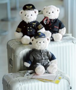 JAL、機内販売でファミリアやマリメッコなどの限定新商品を11月1日発売へ