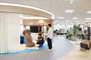 三井不動産で常駐アーティストが制作開始 WORK WITH ARTIST第一弾