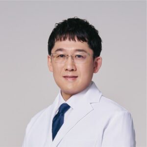 聖心美容クリニック中辻隆徳医師、第4回日本美容医師会でレスチレン®治療戦略を発表