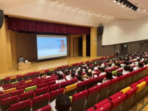takeforest、立命館中学校でAI活用アプリ開発講座を2026年度も実施へ