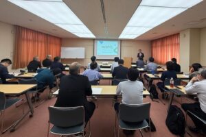 リーピーの川口聡代表、碧南商工会議所の人材定着セミナーで講師を務める